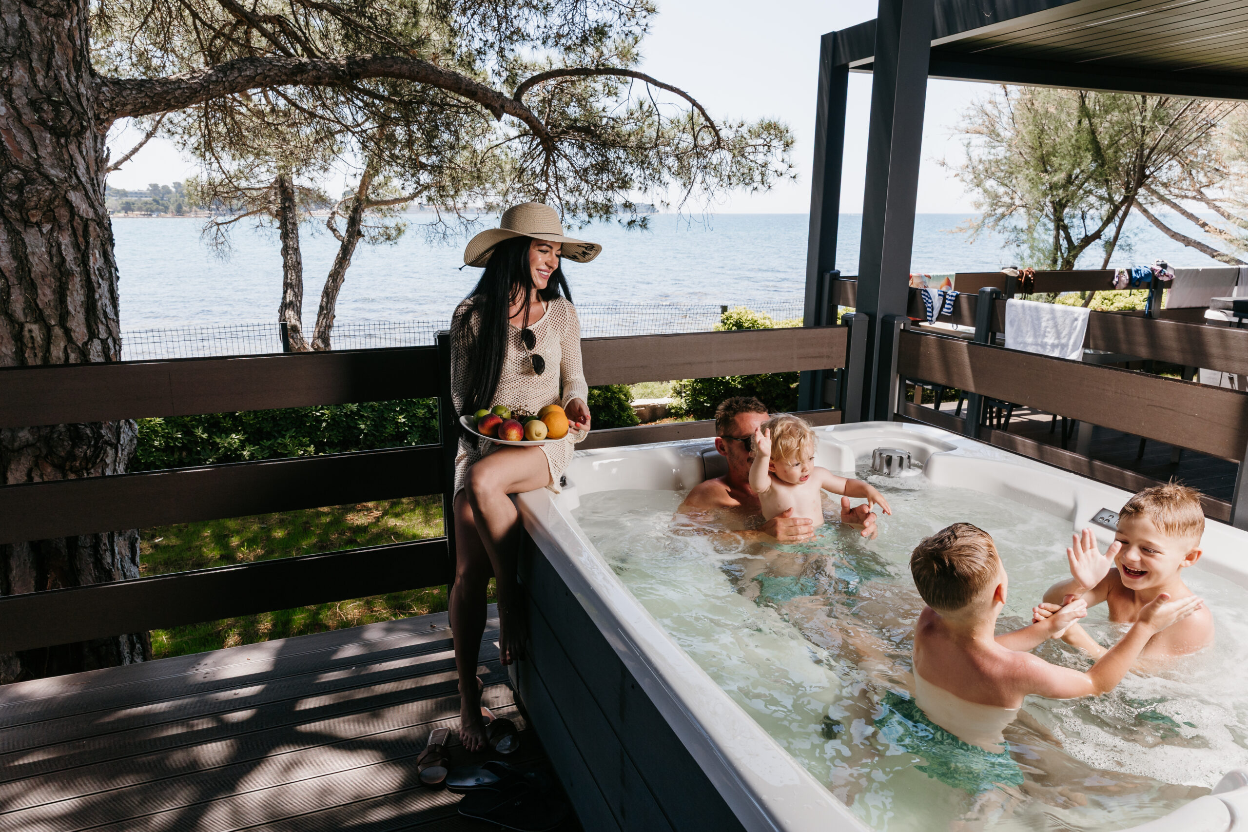 Premium Sea Front Home with Jacuzzi